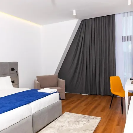 N By Noshi Hotel 4*